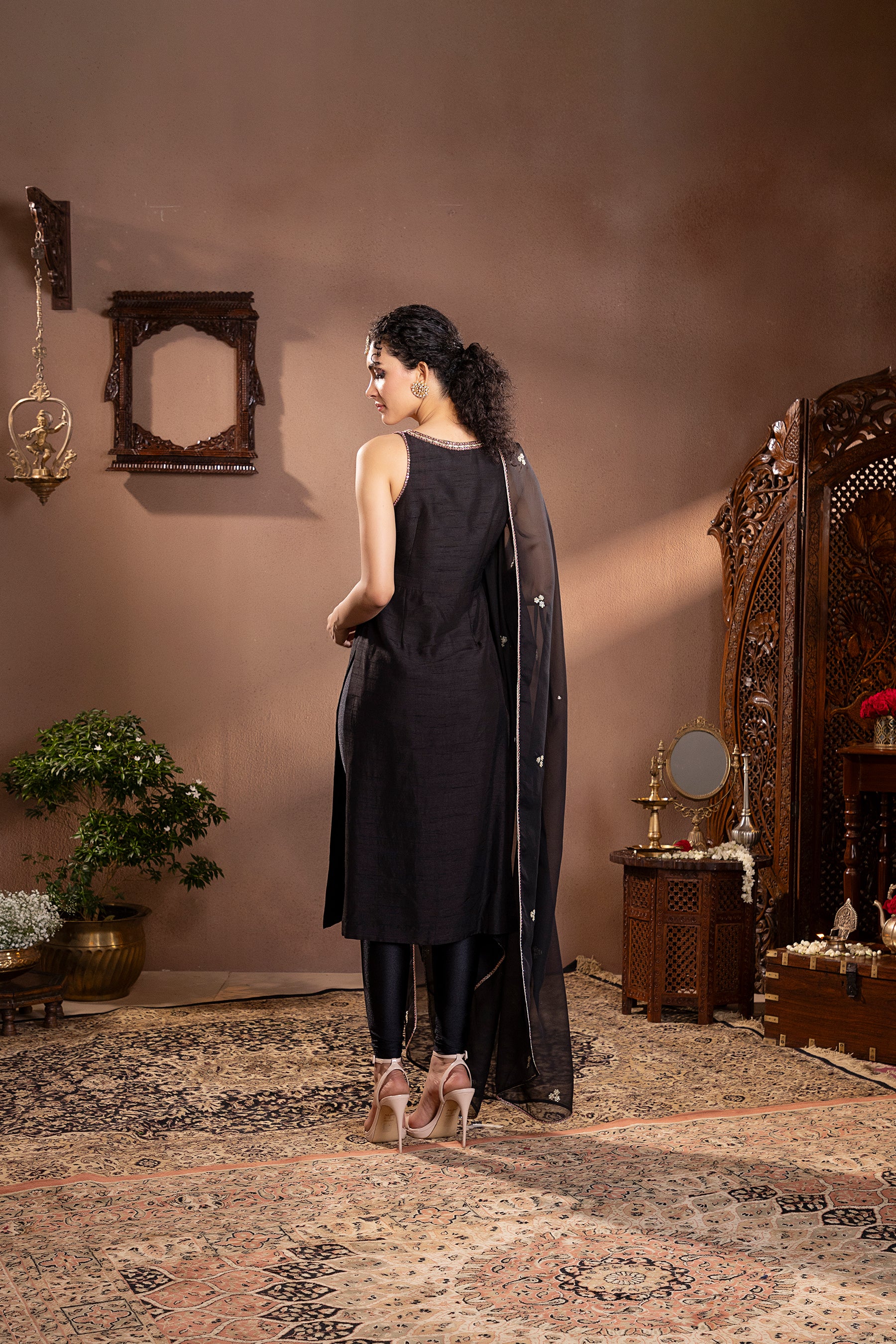 Black Munga Silk Kurta Set