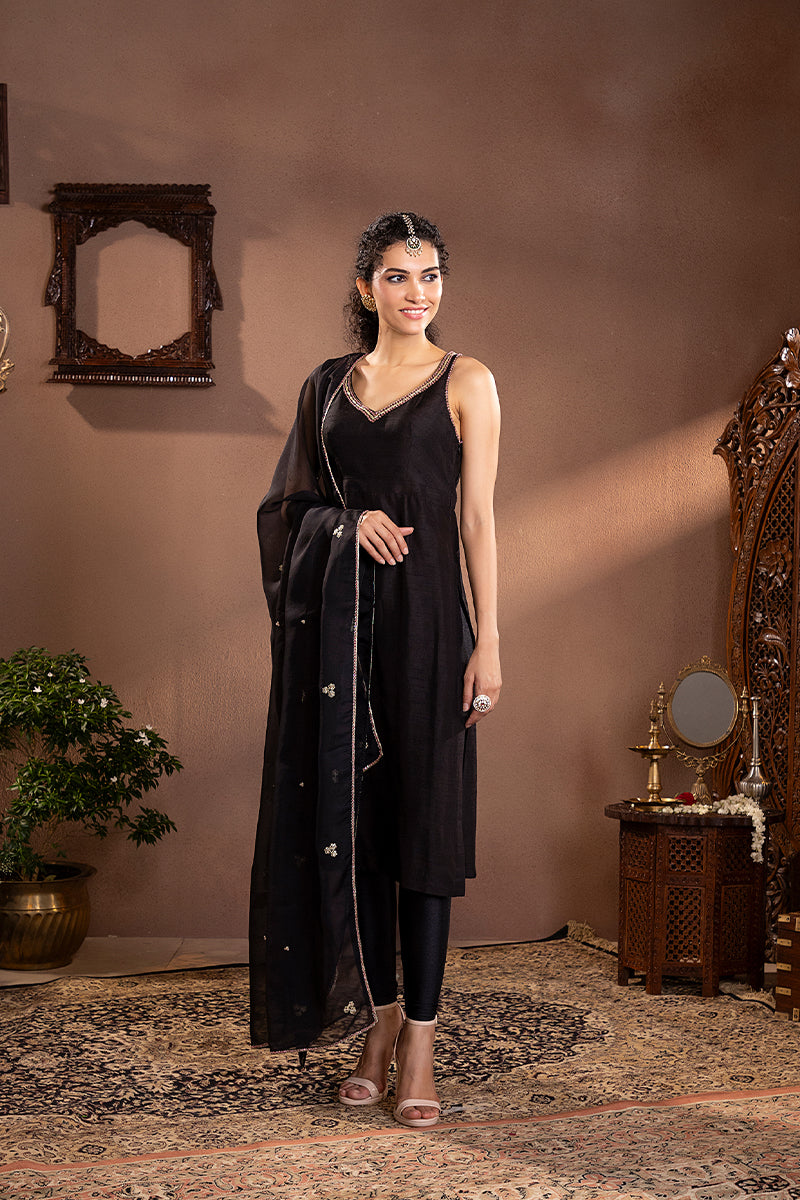 Black Munga Silk Kurta Set