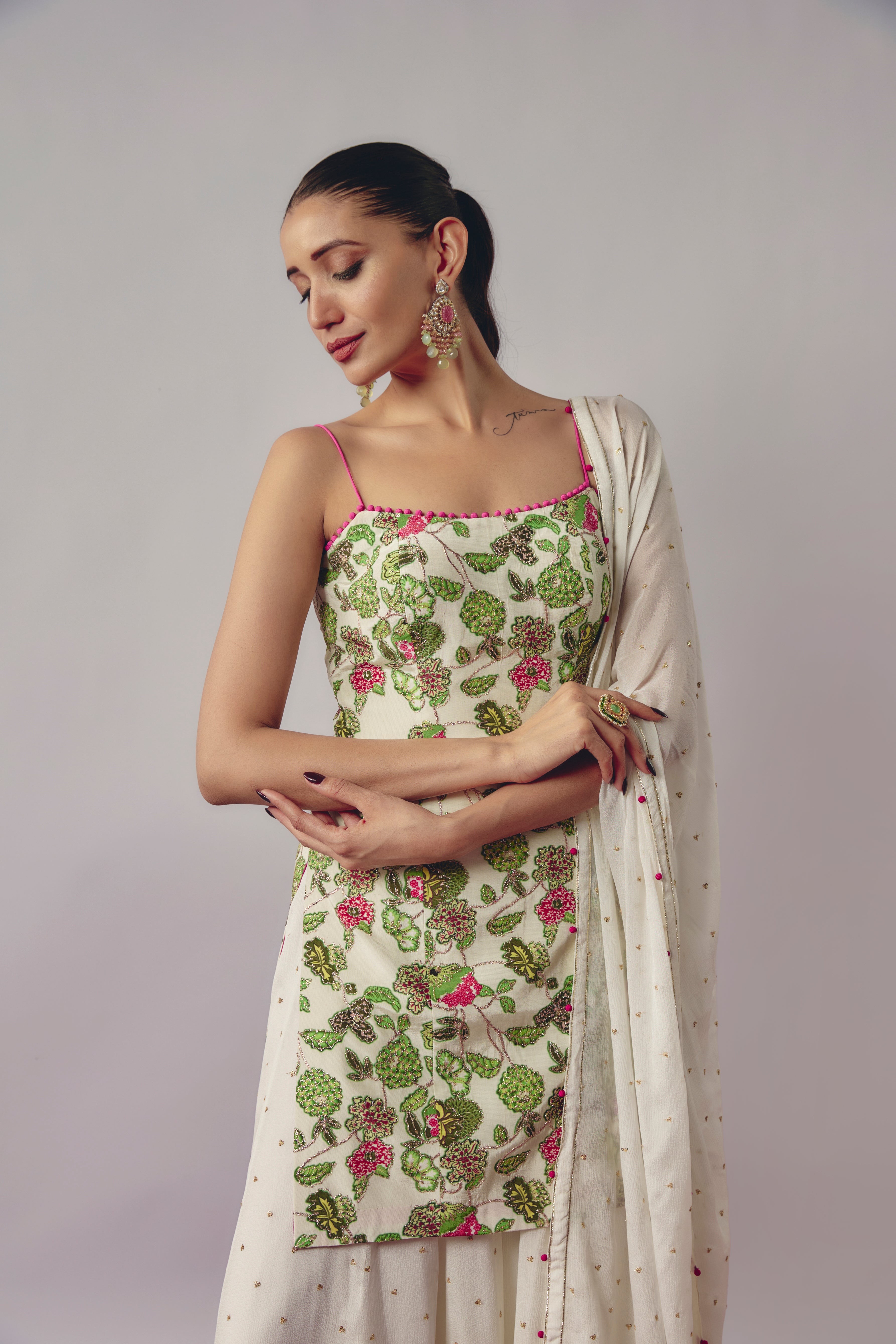 WHITE FLORAL SHARARA SET