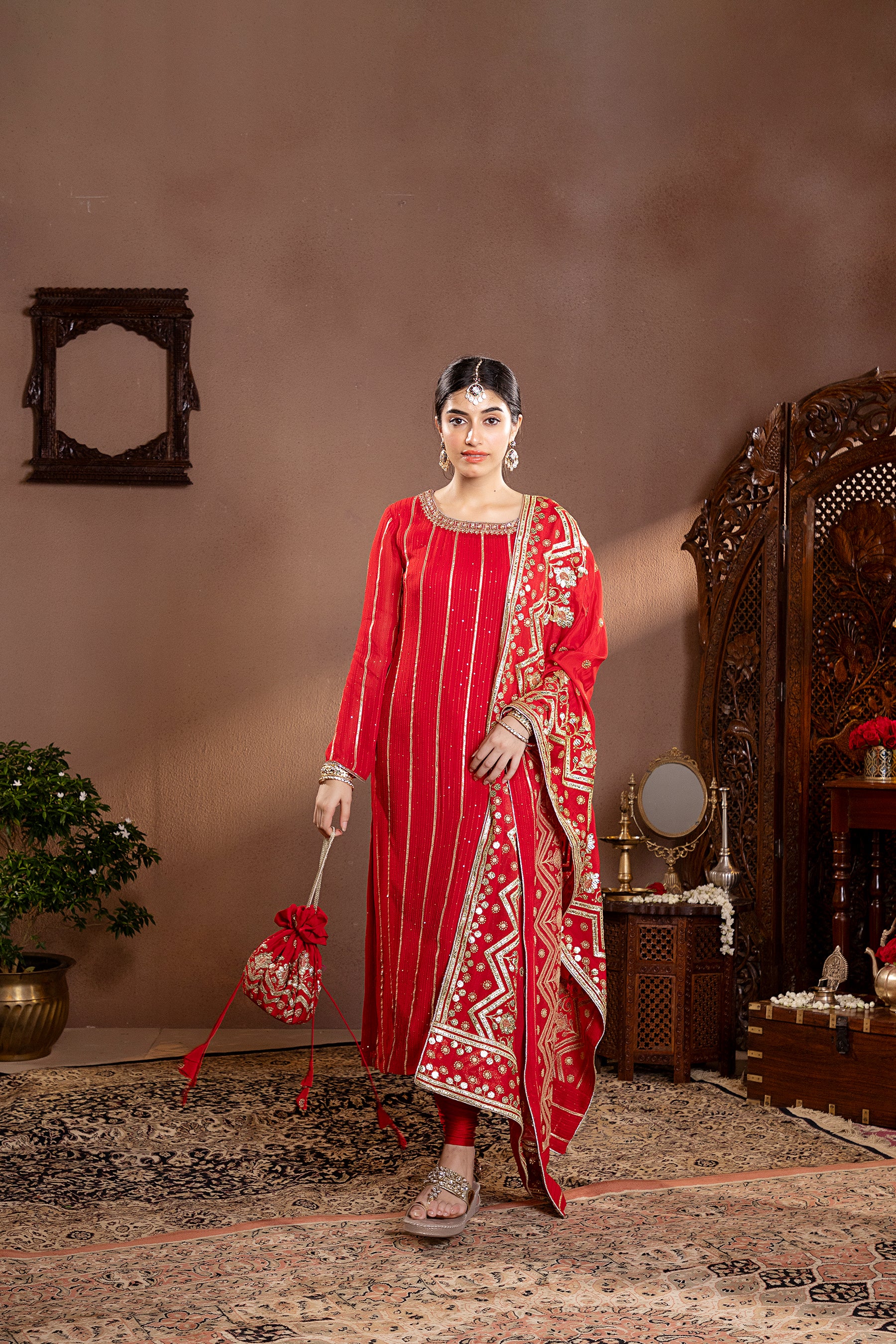 cherry red Georgette embroiderd kurta set